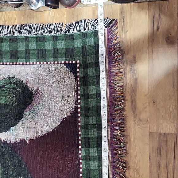 AMERICAN WEAVERS Red Green Christmas Santa & Toys Holiday Blanket Throw - Picture 5 of 8